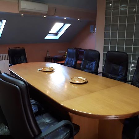Bed and Breakfast Business Club Selenca Bac Exterior foto