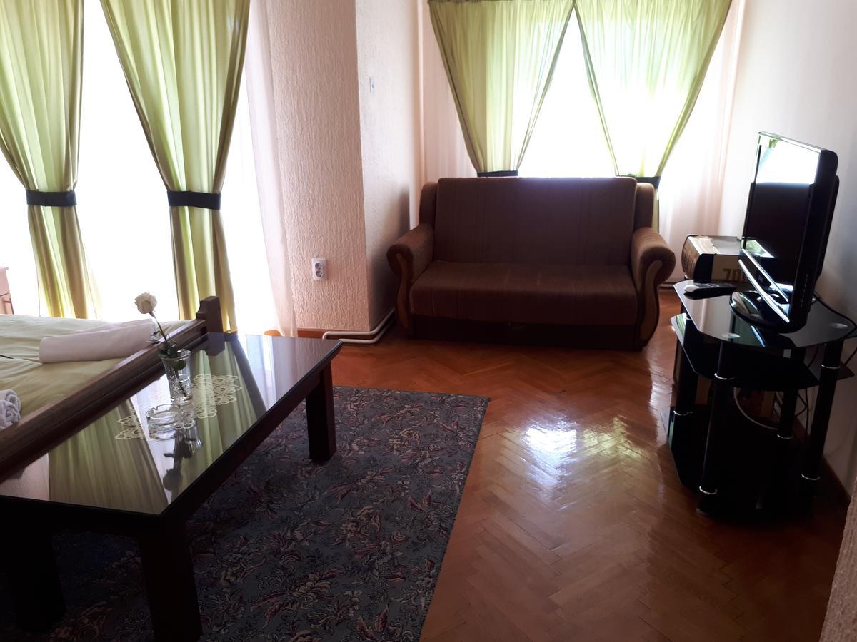 Bed and Breakfast Business Club Selenca Bac Exterior foto