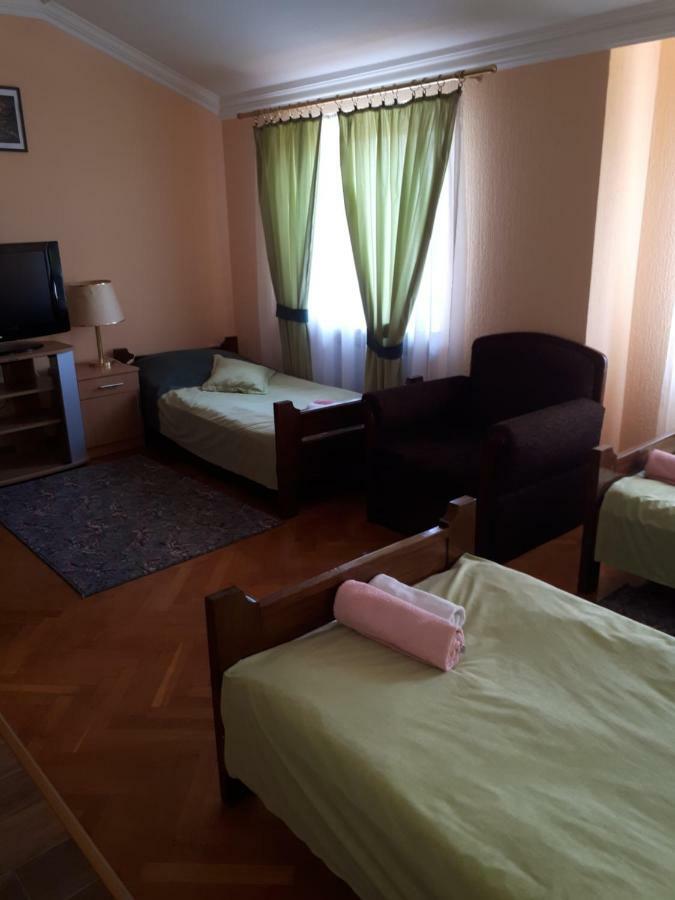 Bed and Breakfast Business Club Selenca Bac Exterior foto